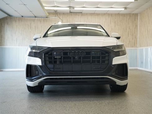 Used 2023 Audi Q8 Prestige AWD/4WD image 2