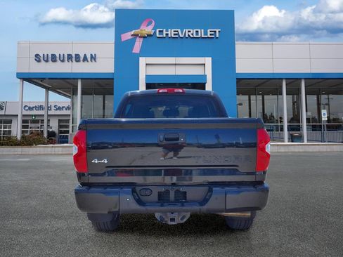 Used 2018 Toyota Tundra Limited w/ Limited Premium Package AWD/4WD image 6