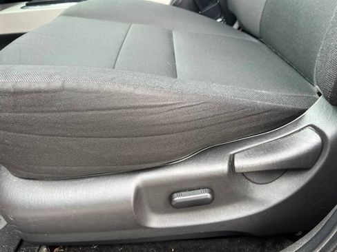 Used 2011 Ford Escape XLT FWD image 20