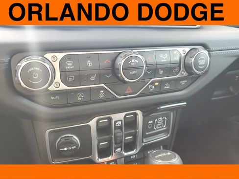 New 2026 Jeep Gladiator Mojave w/ Safety Group image 15