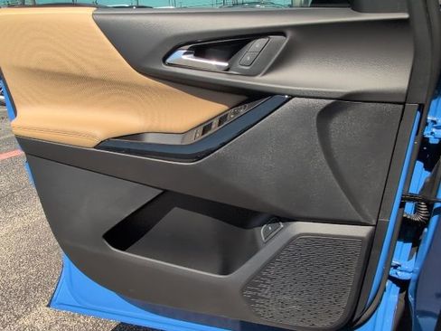 New 2026 Chevrolet Equinox ACTIV w/ Safety and Technology Package image 15