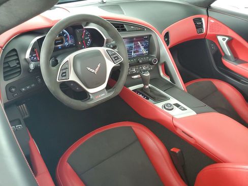 Used 2019 Chevrolet Corvette Z06 image 18