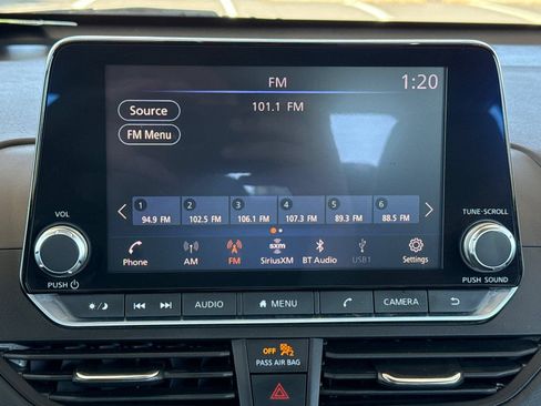 Used 2022 Nissan Altima 2.5 SV FWD image 27