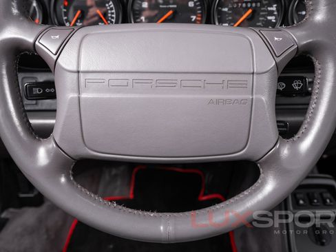 Used 1992 Porsche 911 America Roadster RWD image 37
