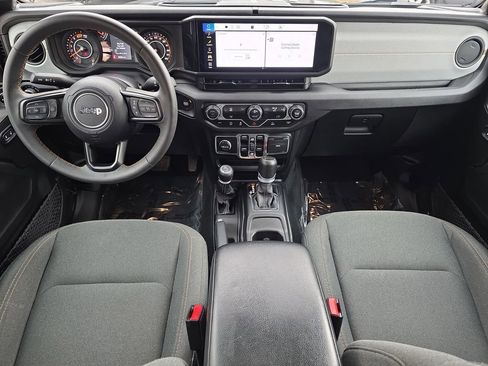 Used 2024 Jeep Wrangler Sport S image 20