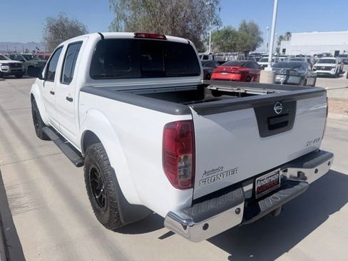 Used 2019 Nissan Frontier SV w/ Value Truck Package AWD/4WD image 6