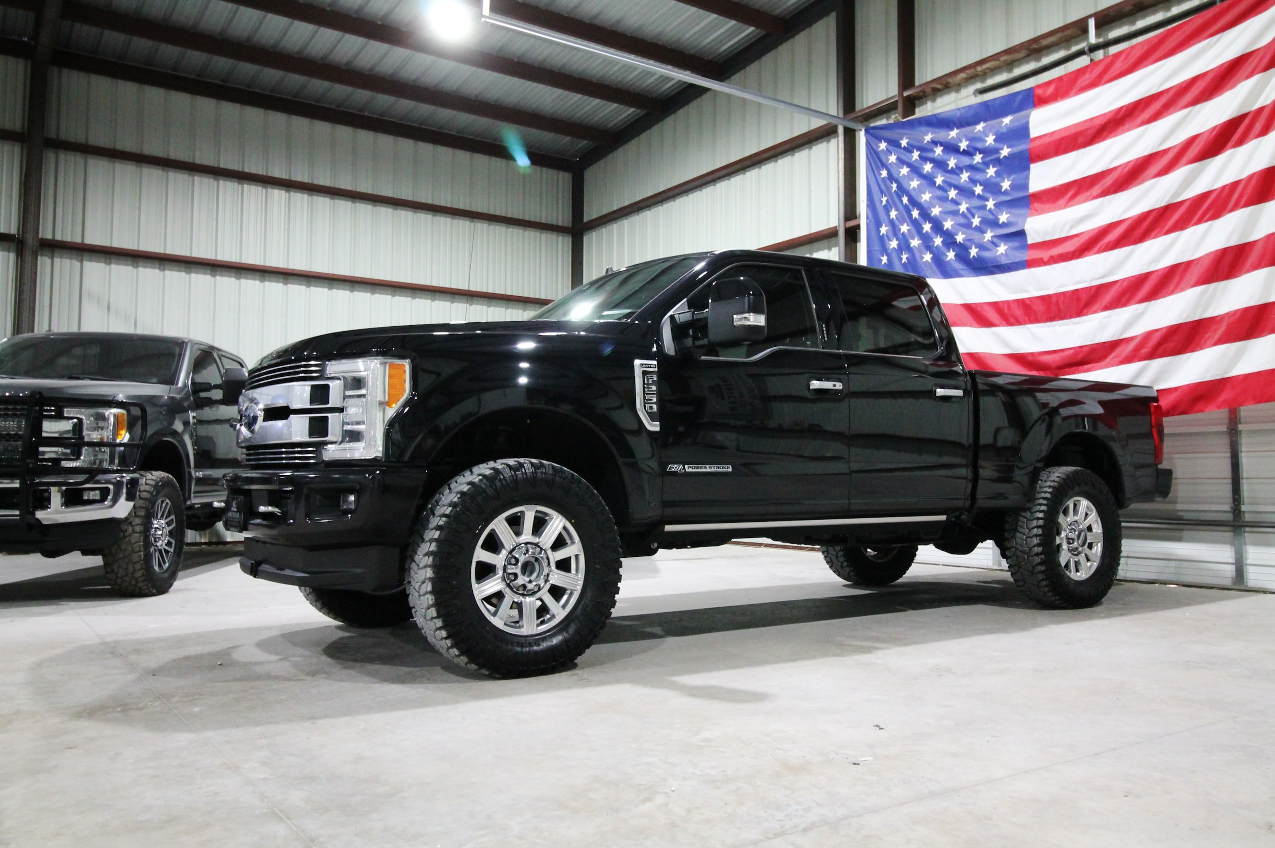 Used 2019 Ford F250 Limited AWD/4WD image 1