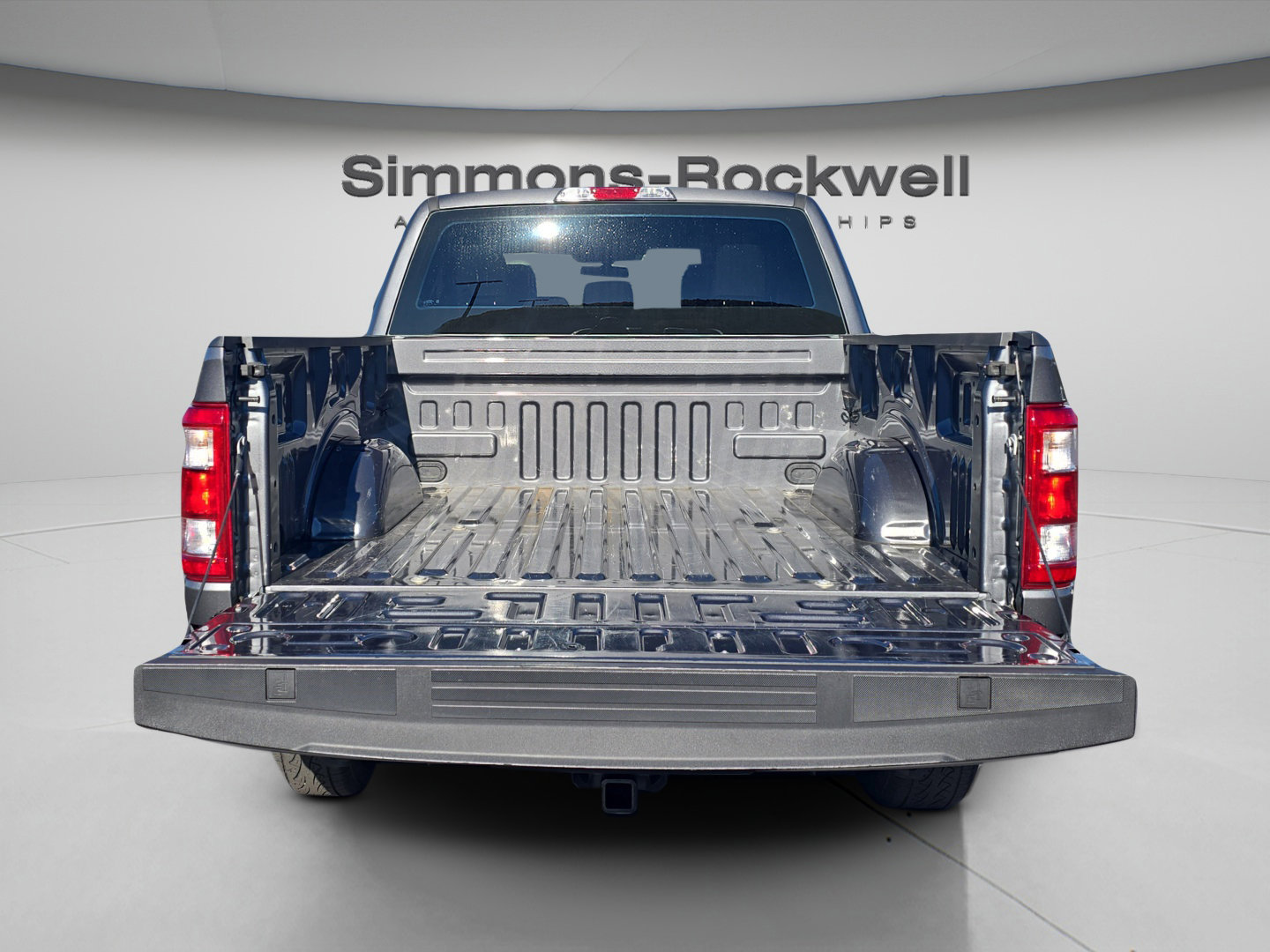 Used 2023 Ford F150 XL w/ XL Chrome Appearance Package AWD/4WD image 9