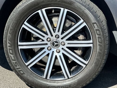 Used 2024 Mercedes-Benz GLE 450 4MATIC image 34