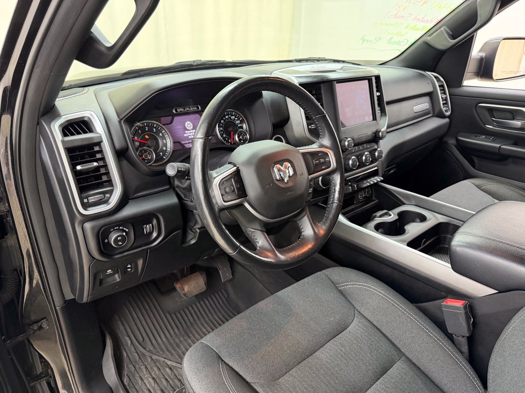 Used 2020 RAM 1500 Big Horn AWD/4WD image 18