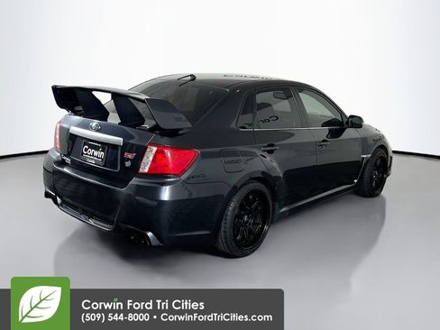 Used 2011 Subaru Impreza WRX STI image 15