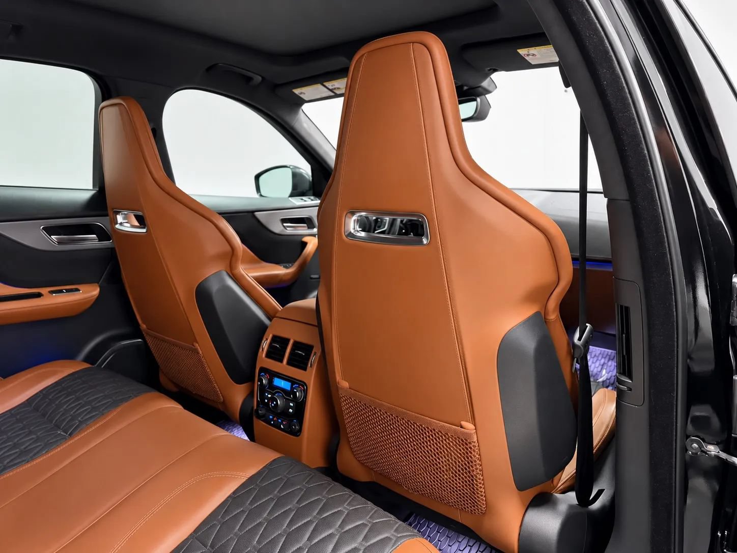 Used 2020 Jaguar F-PACE SVR AWD/4WD image 21