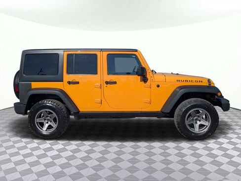 Used 2013 Jeep Wrangler Unlimited Rubicon w/ Connectivity Group AWD/4WD image 2