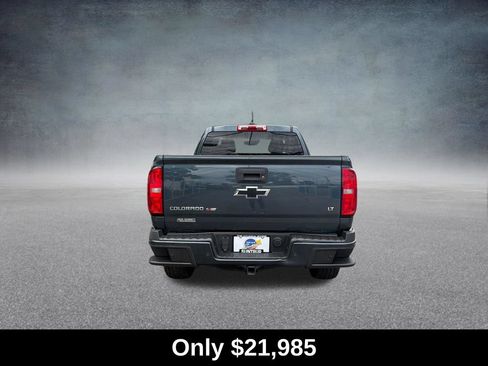 Used 2020 Chevrolet Colorado LT w/ Safety Package RWD image 4