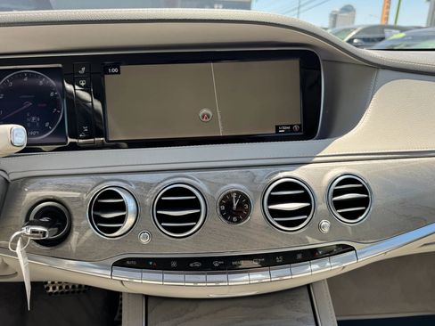 Used 2016 Mercedes-Benz S 550 Sedan image 22