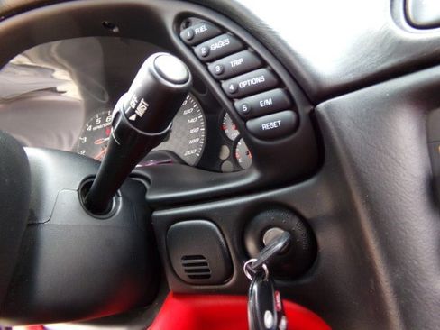 Used 2004 Chevrolet Corvette Z06 RWD image 20