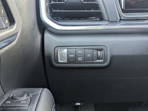 New 2026 GMC Terrain Denali w/ LPO, Floor Liner Package image 22