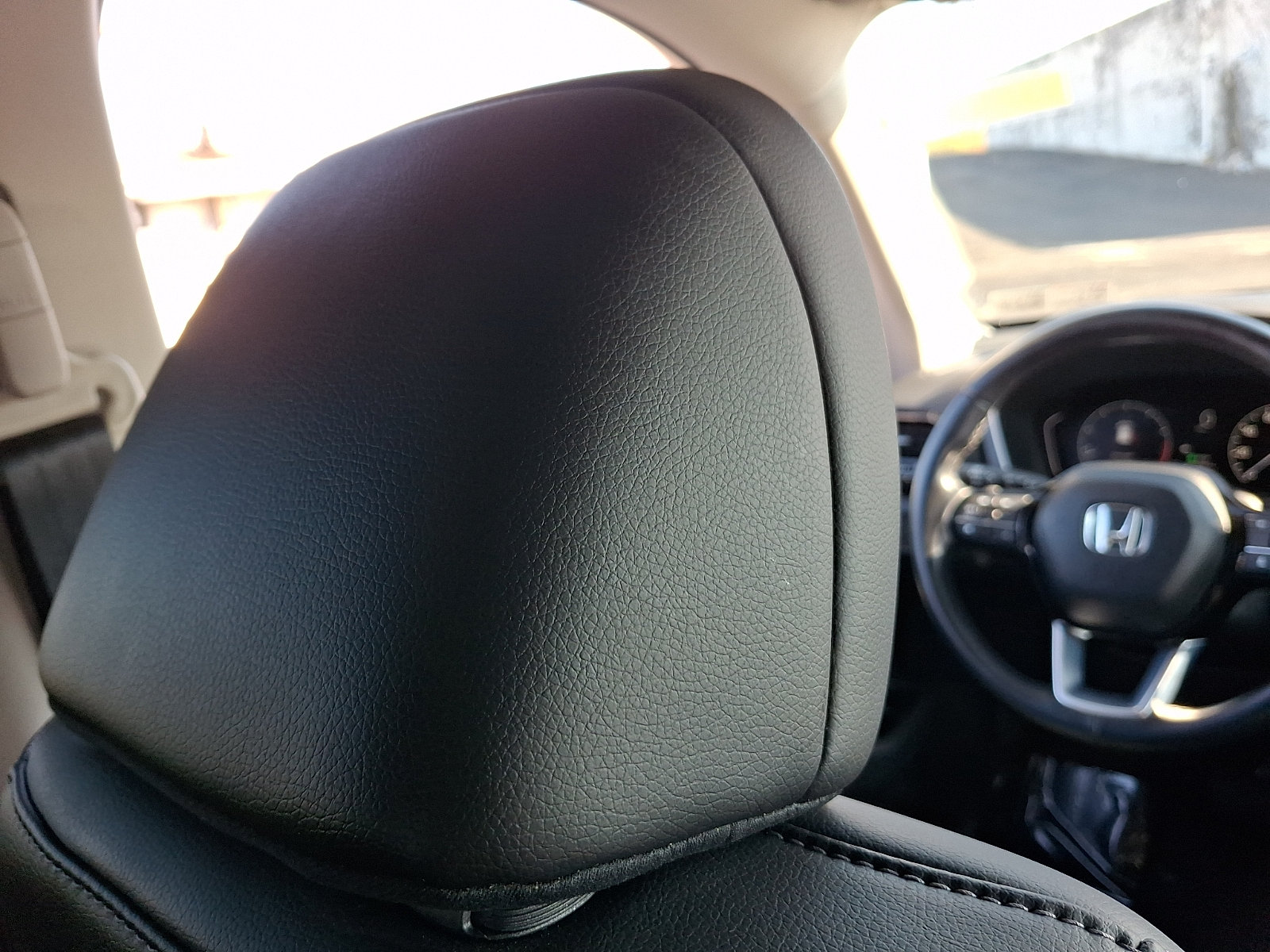 Used 2023 Honda Pilot EX-L image 9