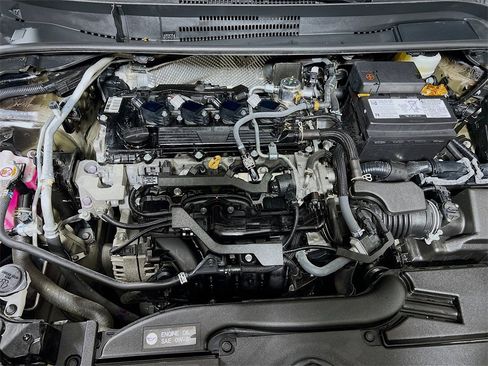 Certified 2024 Toyota Corolla LE image 27