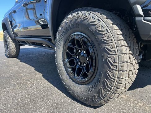 New 2026 Chevrolet Colorado ZR2 w/ ZR2 Bison Edition AWD/4WD image 13