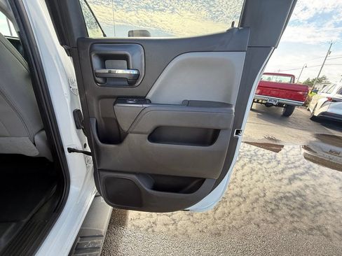 Used 2017 Chevrolet Silverado 2500 W/T w/ WT Convenience Package AWD/4WD image 18