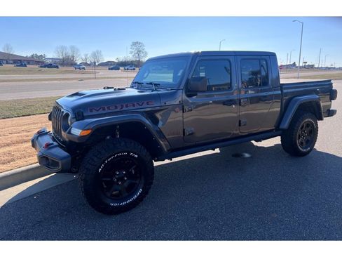 Used 2021 Jeep Gladiator Mojave image 11