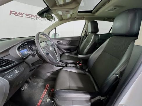 Used 2019 Buick Encore Preferred w/ Safety Package FWD image 9