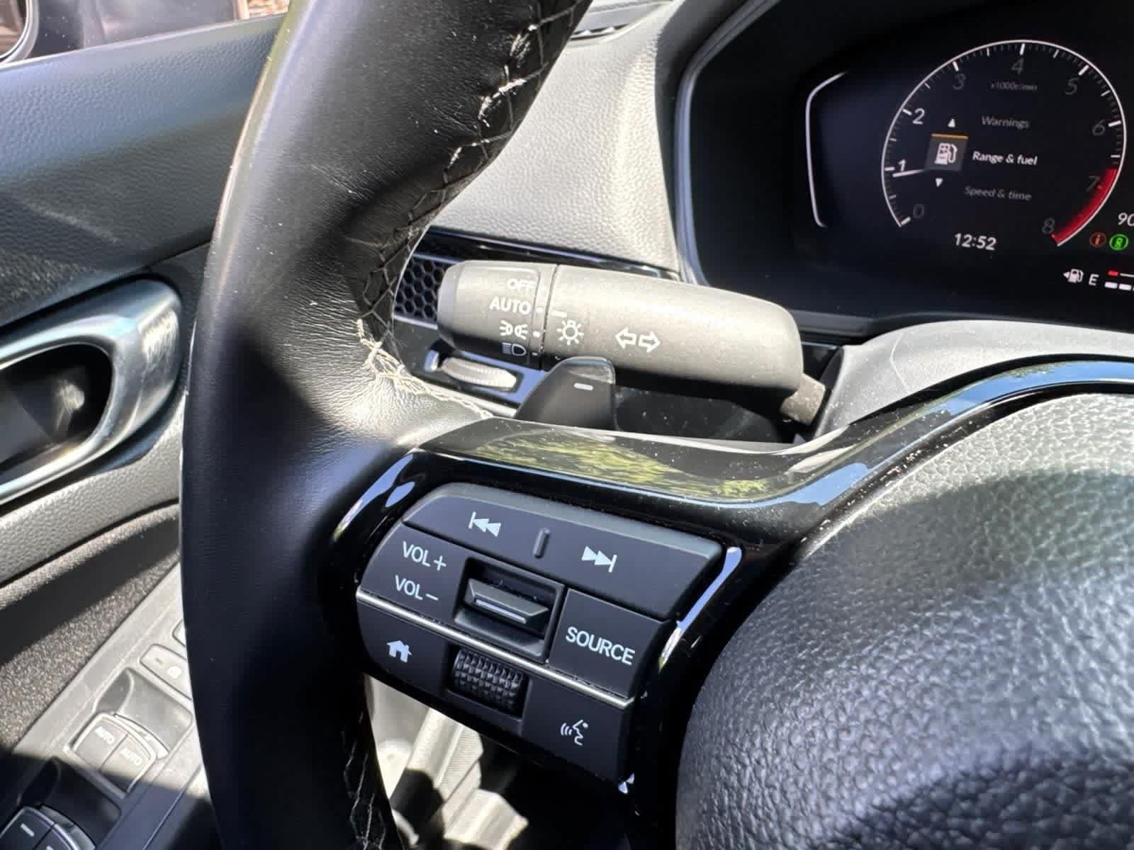 Used 2023 Honda Civic Sport image 20