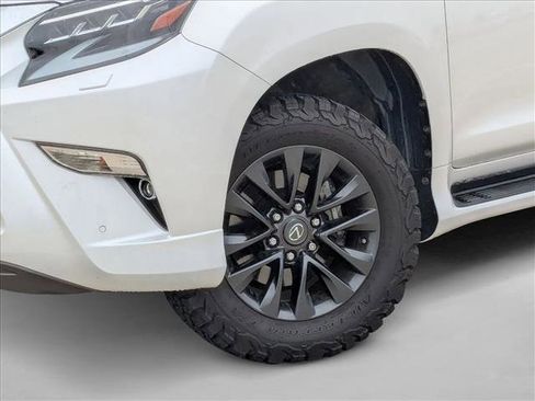 Used 2022 Lexus GX 460 Premium image 24