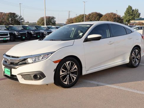 Used 2017 Honda Civic EX-L image 3