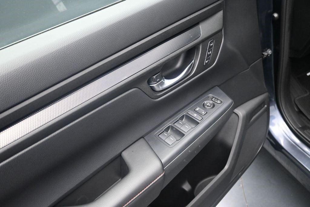 Used 2024 Honda CR-V Sport-L image 19