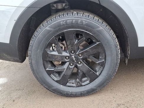 Used 2023 Kia Sorento S w/ Panoramic Sunroof Package image 34