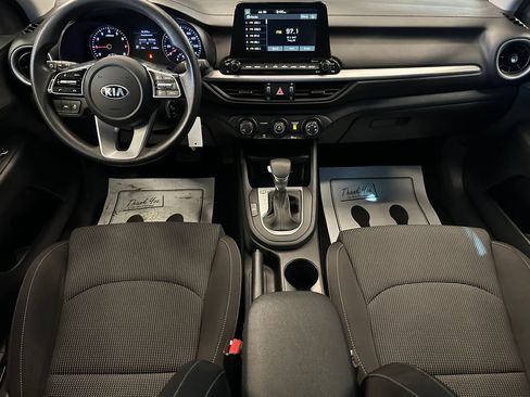 Used 2020 Kia Forte LXS FWD image 9