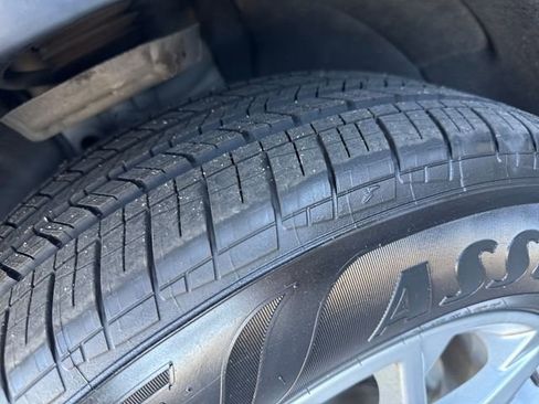 Used 2022 Chevrolet Equinox LT image 27