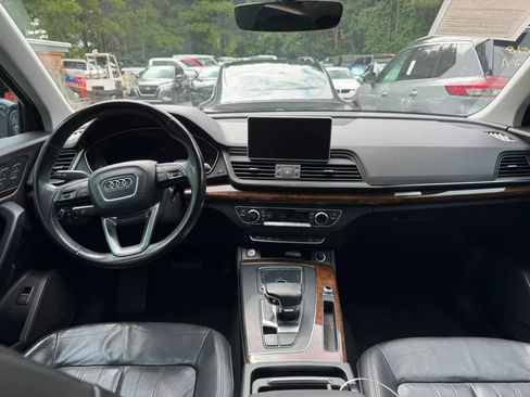 Used 2018 Audi Q5 Premium AWD/4WD image 4