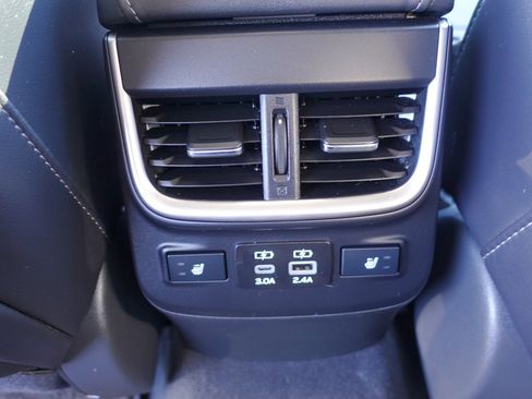 Certified 2025 Subaru Outback Limited image 26