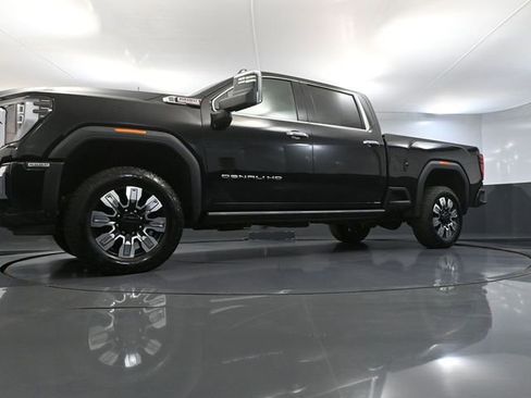 Used 2024 GMC Sierra 2500 Denali w/ Denali Reserve Package image 62
