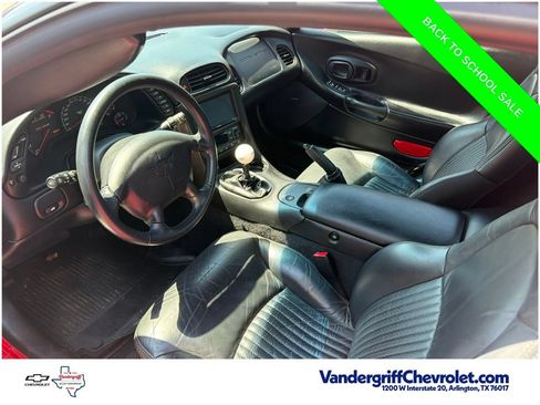 Used 2004 Chevrolet Corvette Z06 w/ Memory Package RWD image 12
