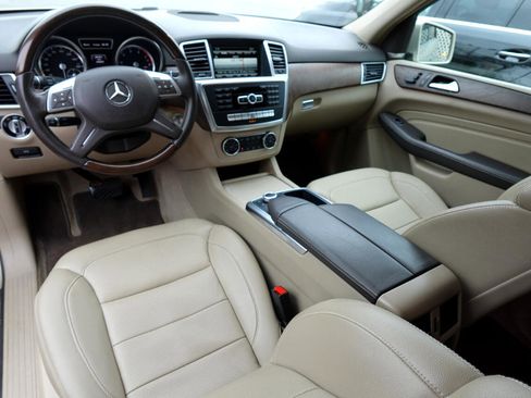 Used 2013 Mercedes-Benz ML 350 4MATIC image 20