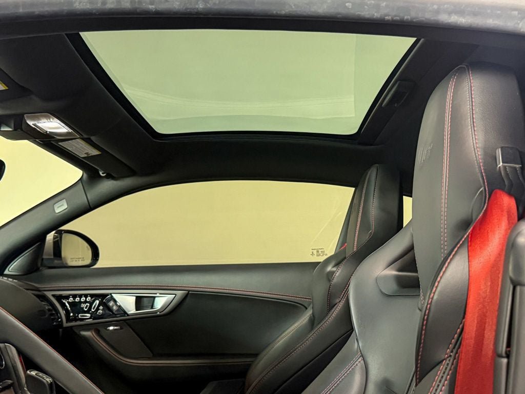 Used 2015 Jaguar F-TYPE R RWD image 69