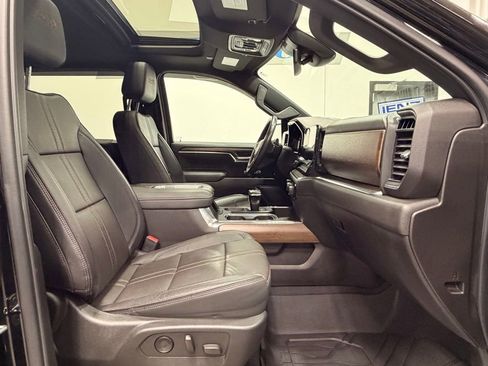 Used 2022 Chevrolet Silverado 1500 High Country w/ Z71 Off-Road Package image 19