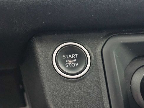 Used 2020 Land Rover Defender 110 X AWD/4WD image 32
