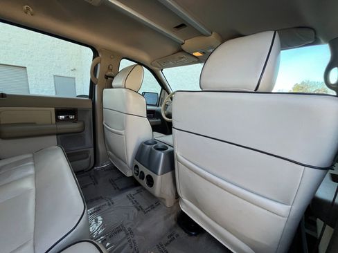 Used 2006 Lincoln Mark LT 4x4 image 31