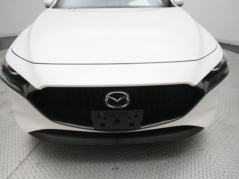 Used 2023 MAZDA MAZDA3 s image 22