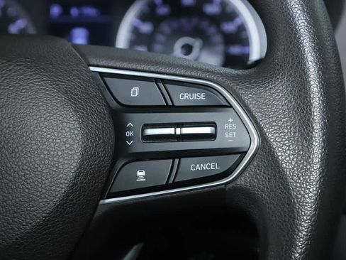 Used 2020 Hyundai Santa Fe SE FWD image 23
