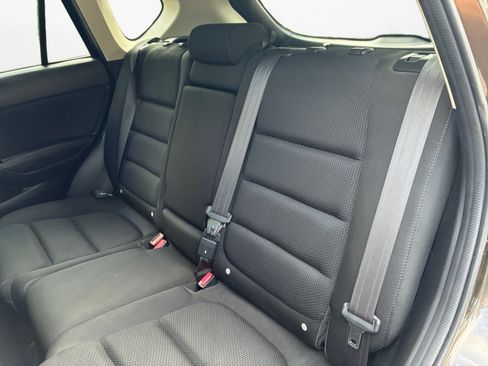 Used 2016 MAZDA CX-5 Touring FWD image 12