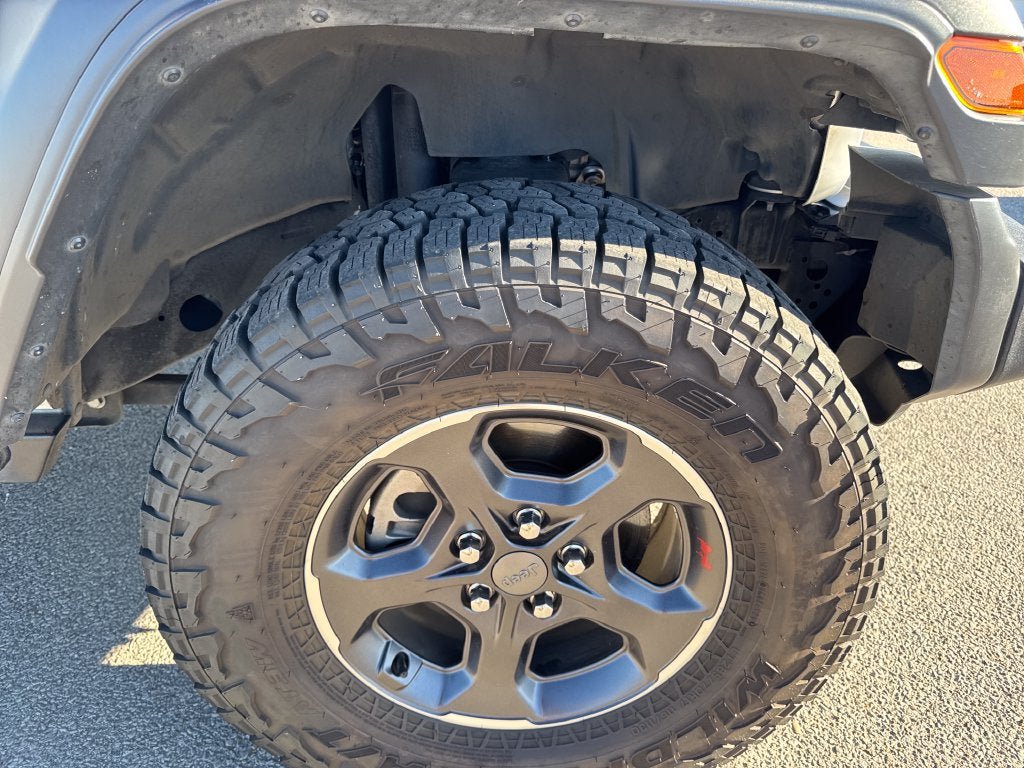 Used 2020 Jeep Gladiator Sport w/ Quick Order Package 24S AWD/4WD image 10