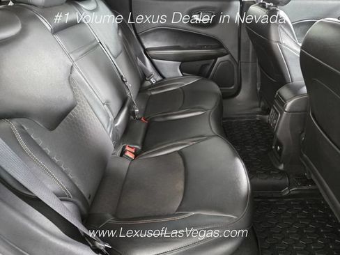 Used 2020 Jeep Compass Latitude FWD image 19