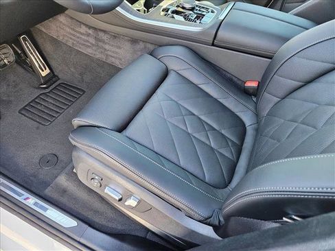 New 2026 BMW X5 xDrive50e w/ M Sport Package image 4