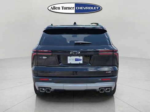 New 2026 Chevrolet Traverse Z71 w/ Driver Confidence Package AWD/4WD image 5